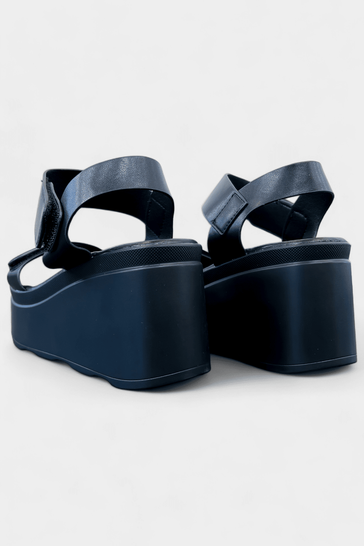 Black Adjustable Straps Platform Sandals