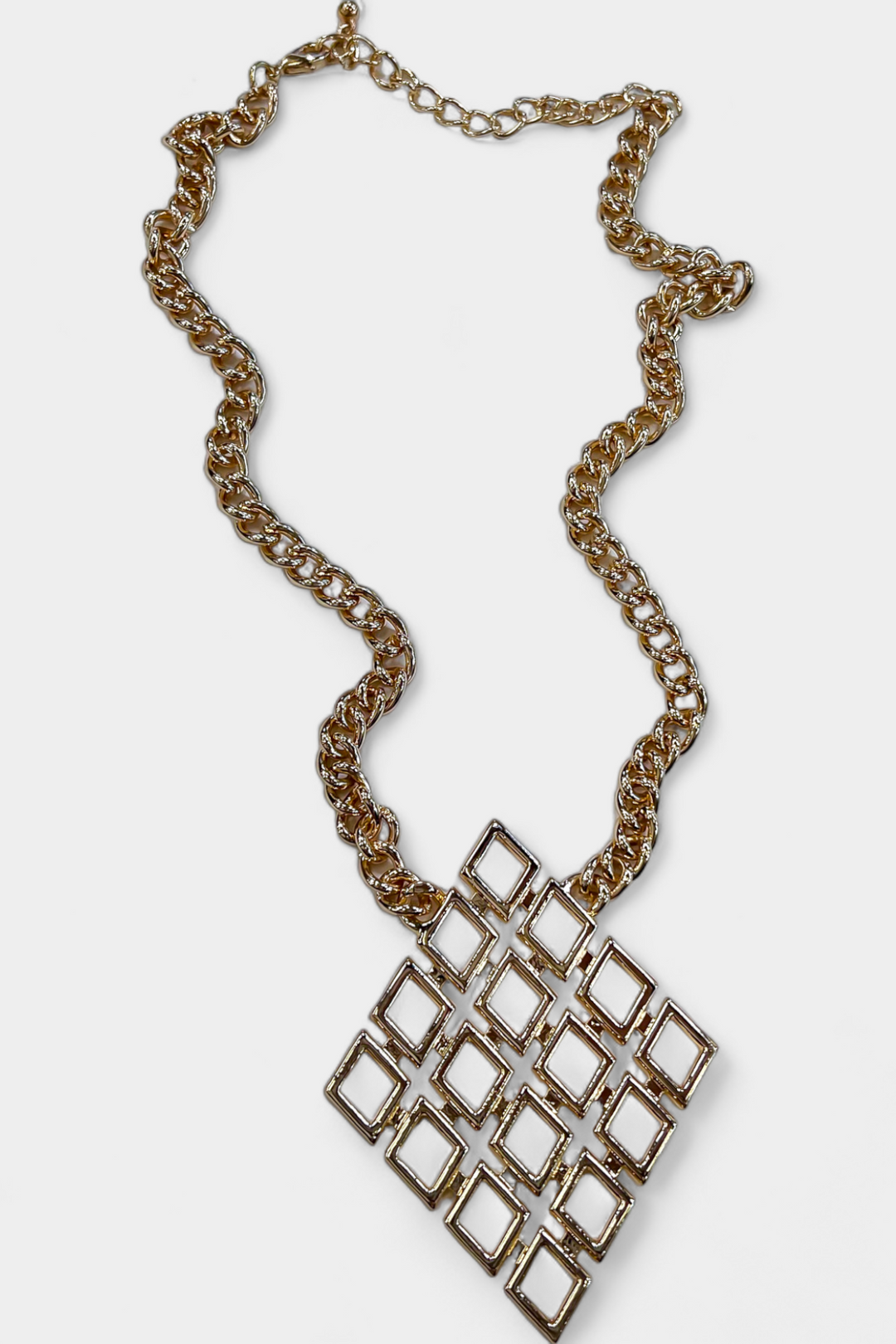 Gold Argyle Pendant Necklace