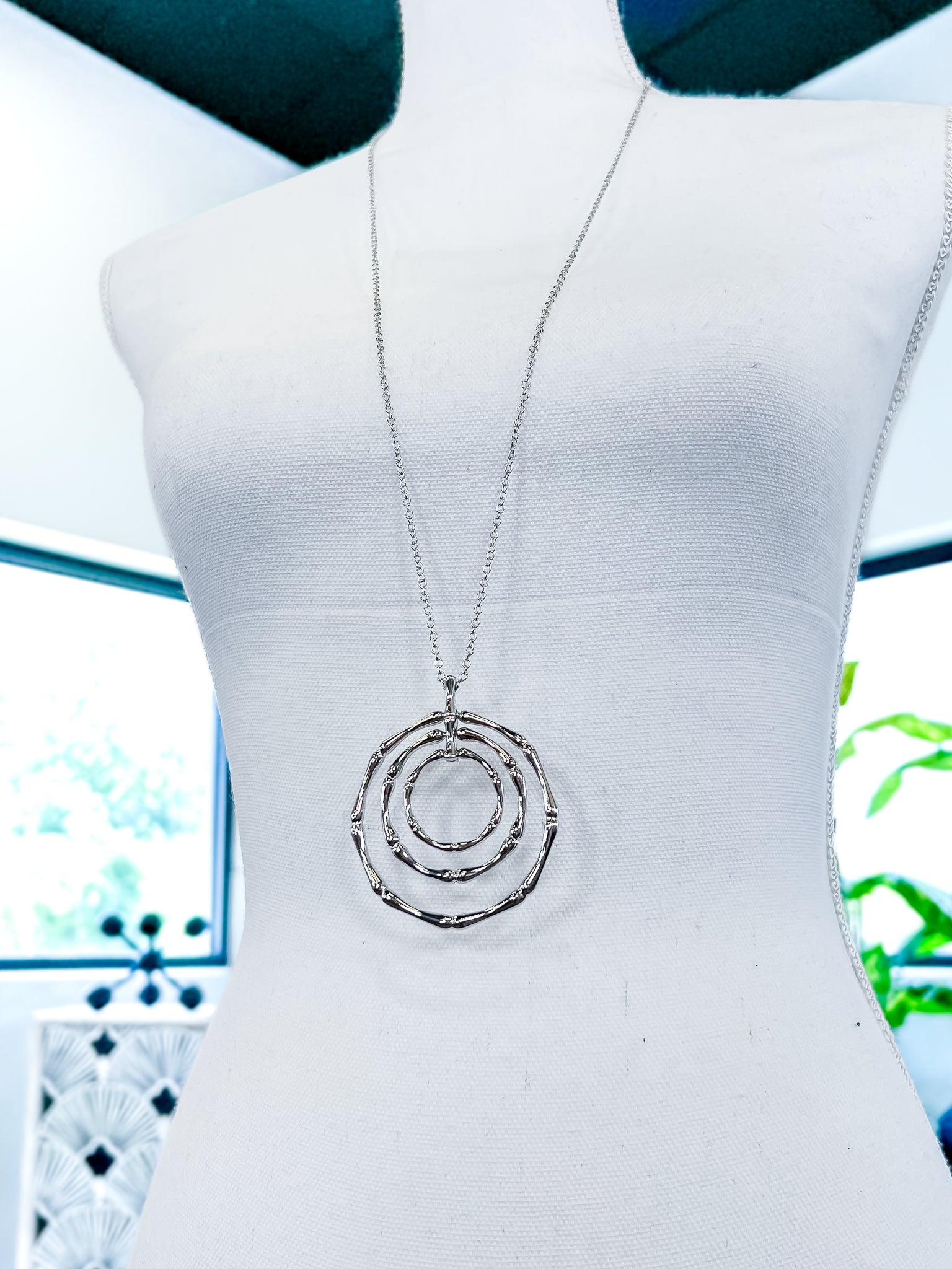 Layered Circle Necklace | Silver