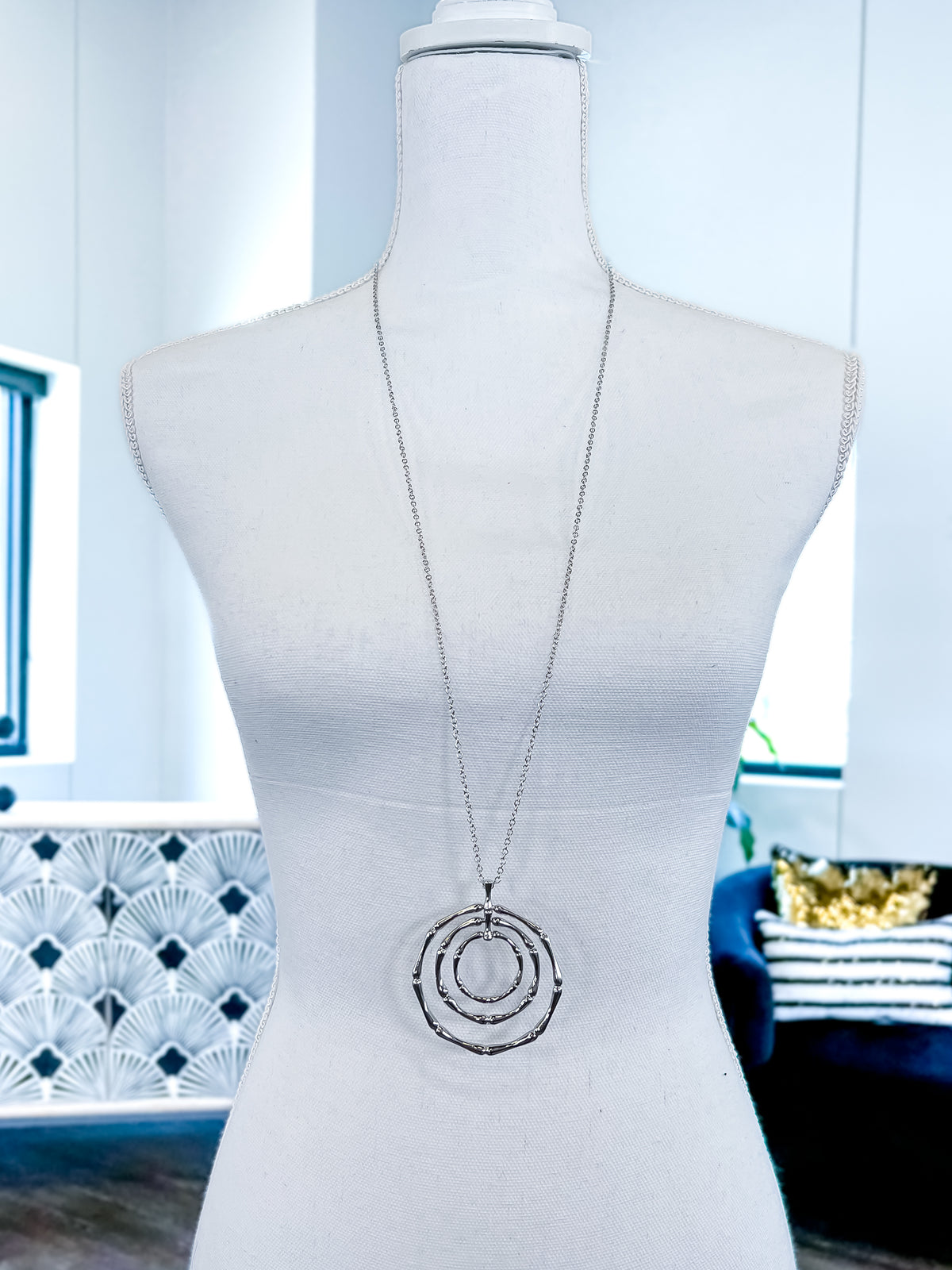 Layered Circle Necklace | Silver - The ZigZag Stripe