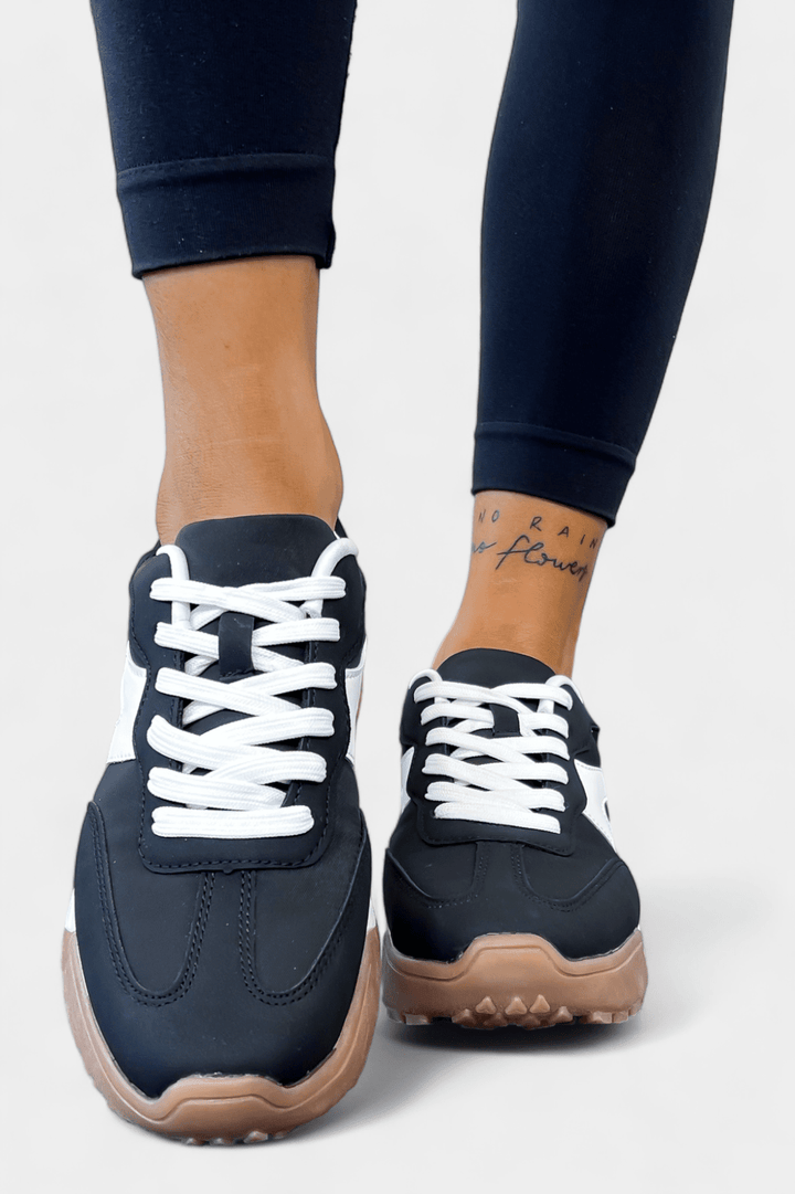 Black Retro Sneaker