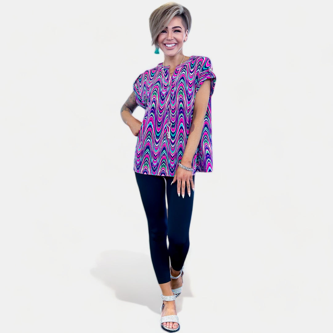 Multi Wave Lizzy Short Sleeve Top