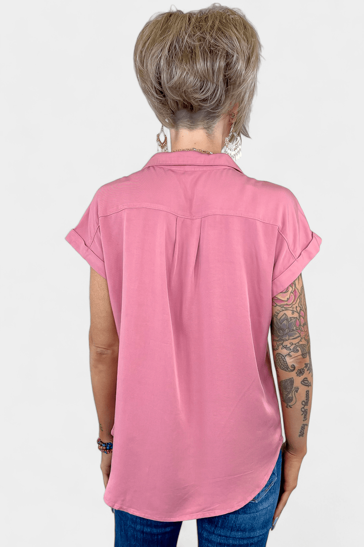 Rose Front Pocket Short Sleeve Top