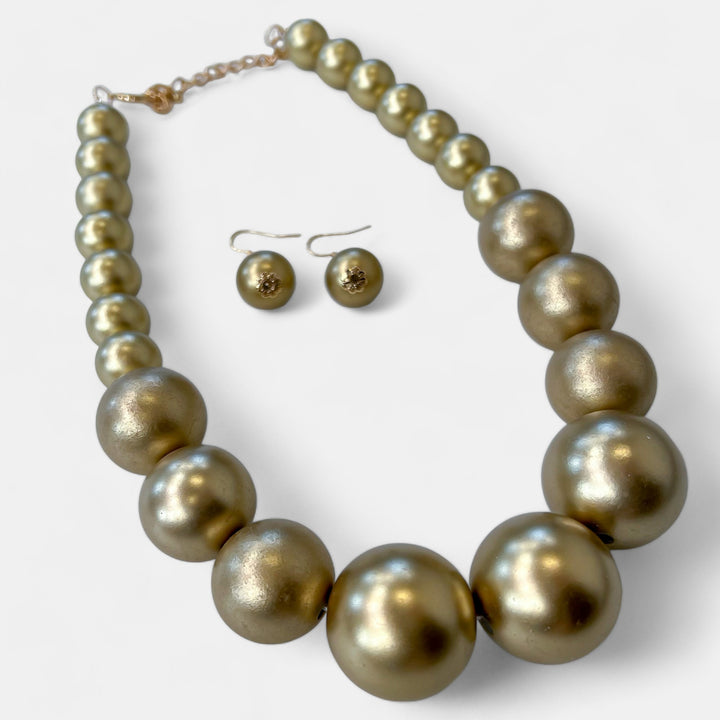 Gold Big 'Ol Pearl Necklace