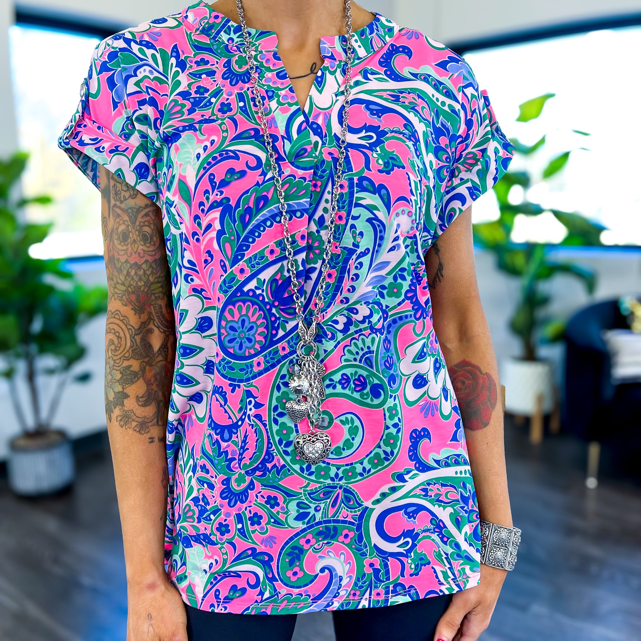 Zelos Top for women sz L. Blue short sleeved top. Print is pink, white, and  blu