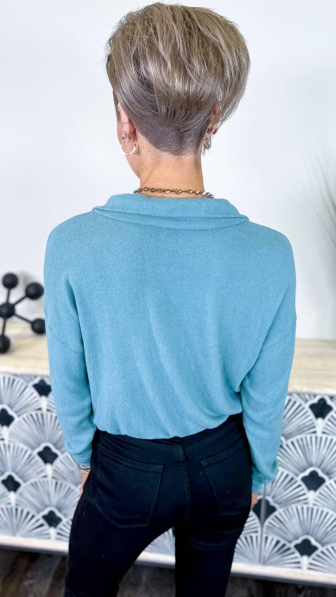 Blue Curated Comfort Top [NO RETURNS] - The ZigZag Stripe