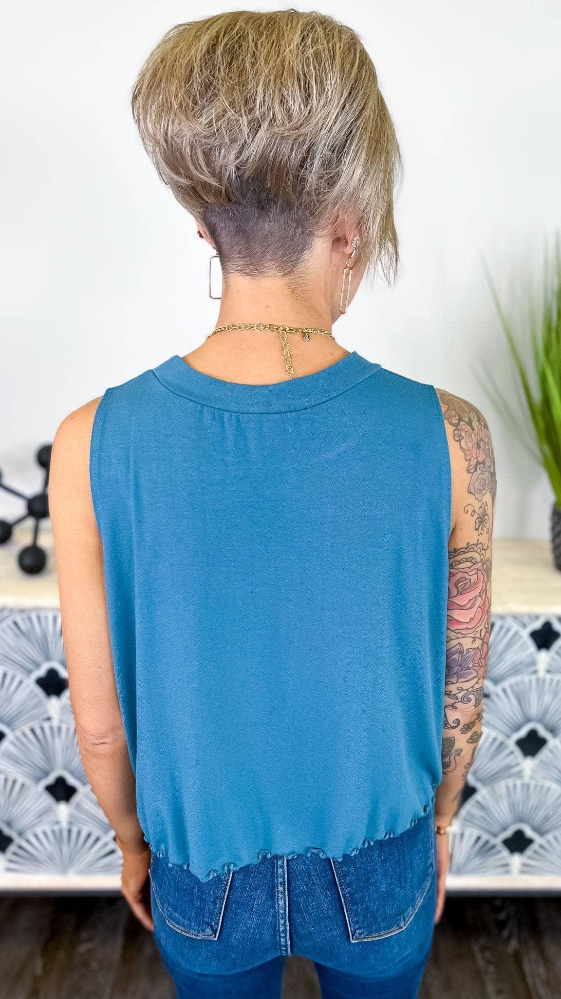 Green Into Motion Top [NO RETURNS] - The ZigZag Stripe